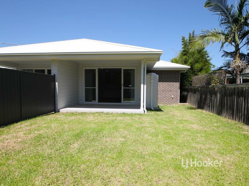 Photo - 1/56 Bowerbird Street, South Nowra NSW 2541 - Image 8