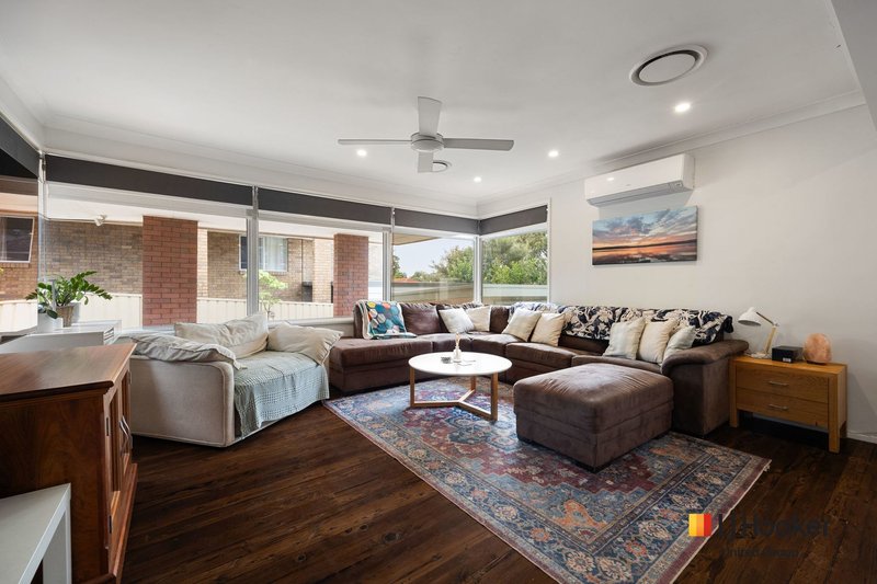 Photo - 156 Campbellfield Avenue, Bradbury NSW 2560 - Image 3