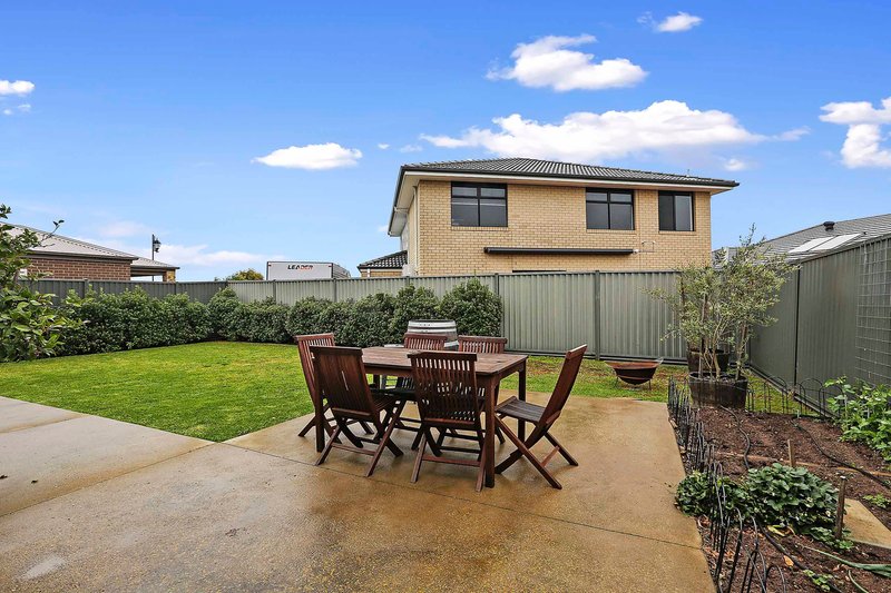 Photo - 156 Canterbury Road West , Lara VIC 3212 - Image 17