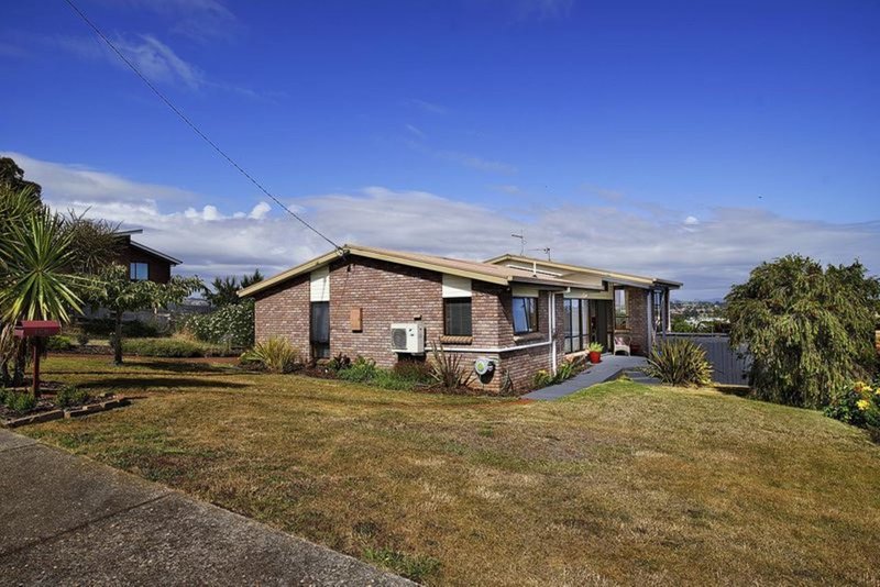 Photo - 156 Caroline Street, East Devonport TAS 7310 - Image 11