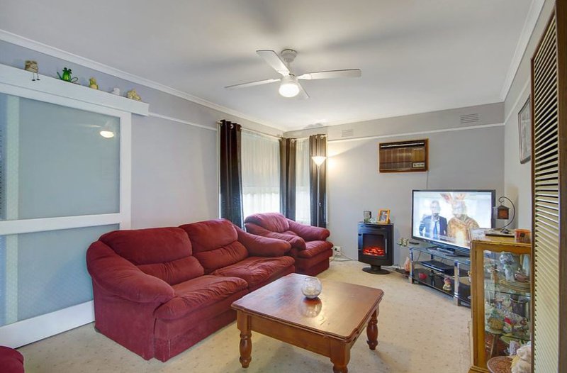 Photo - 156 Goldsworthy Road, Corio VIC 3214 - Image 4