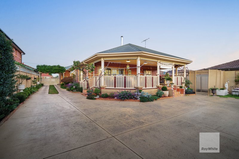 Photo - 156 Greenvale Drive, Greenvale VIC 3059 - Image 4