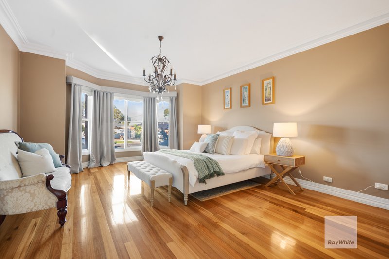 Photo - 156 Greenvale Drive, Greenvale VIC 3059 - Image 11