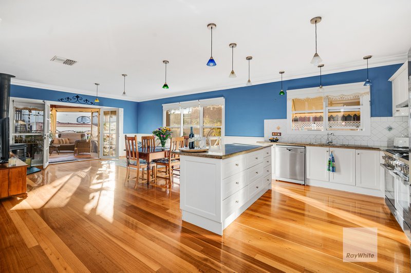 Photo - 156 Greenvale Drive, Greenvale VIC 3059 - Image 19