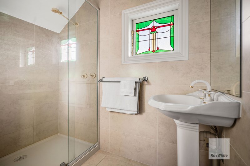Photo - 156 Greenvale Drive, Greenvale VIC 3059 - Image 28