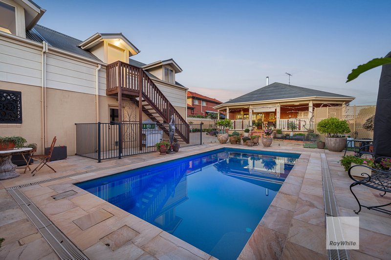 Photo - 156 Greenvale Drive, Greenvale VIC 3059 - Image 29