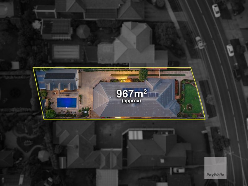 Photo - 156 Greenvale Drive, Greenvale VIC 3059 - Image 32