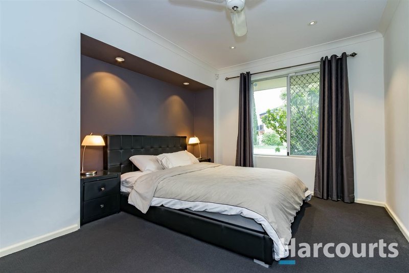 Photo - 1/56 Hackett Street, Mandurah WA 6210 - Image 5