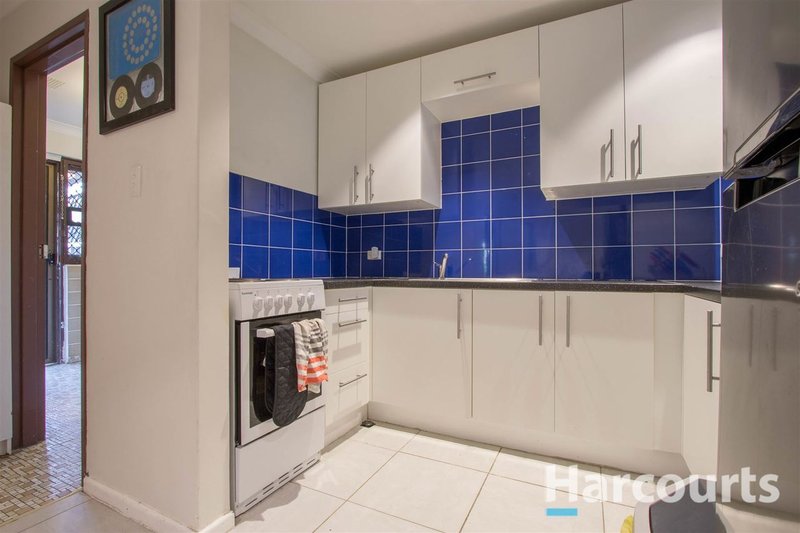 Photo - 1/56 Hackett Street, Mandurah WA 6210 - Image 8