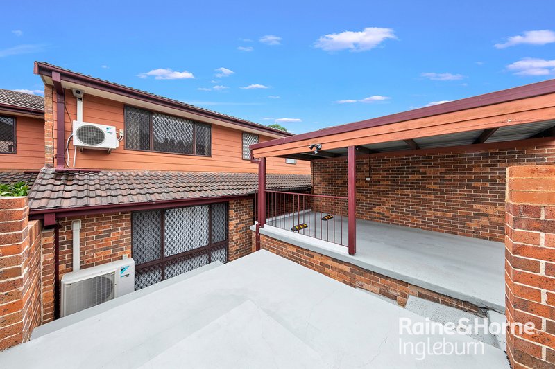 15/6 Jacquinot Place, Glenfield NSW 2167