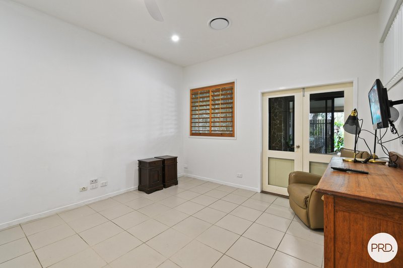 Photo - 156 Kennedy Drive, Tweed Heads West NSW 2485 - Image 6