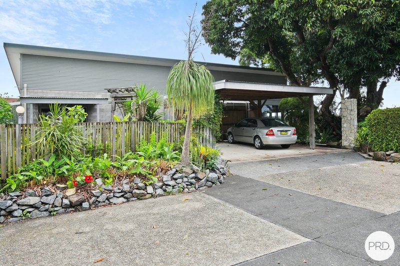 Photo - 156 Kennedy Drive, Tweed Heads West NSW 2485 - Image 12