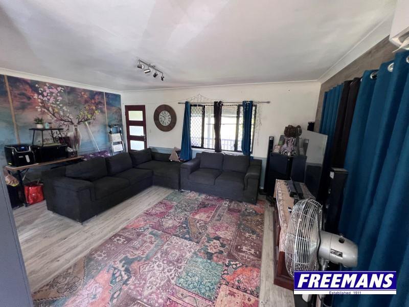Photo - 156 Lilian Avenue, Ellesmere QLD 4610 - Image 4