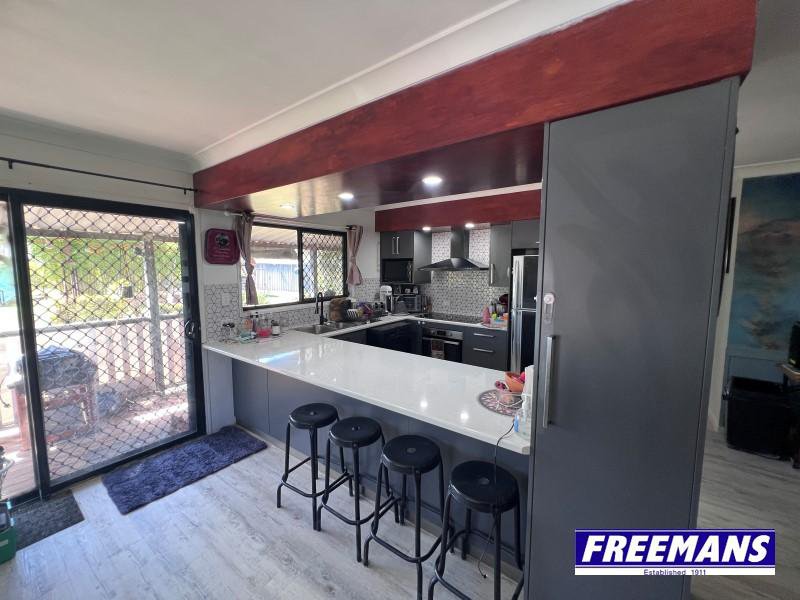 Photo - 156 Lilian Avenue, Ellesmere QLD 4610 - Image 5
