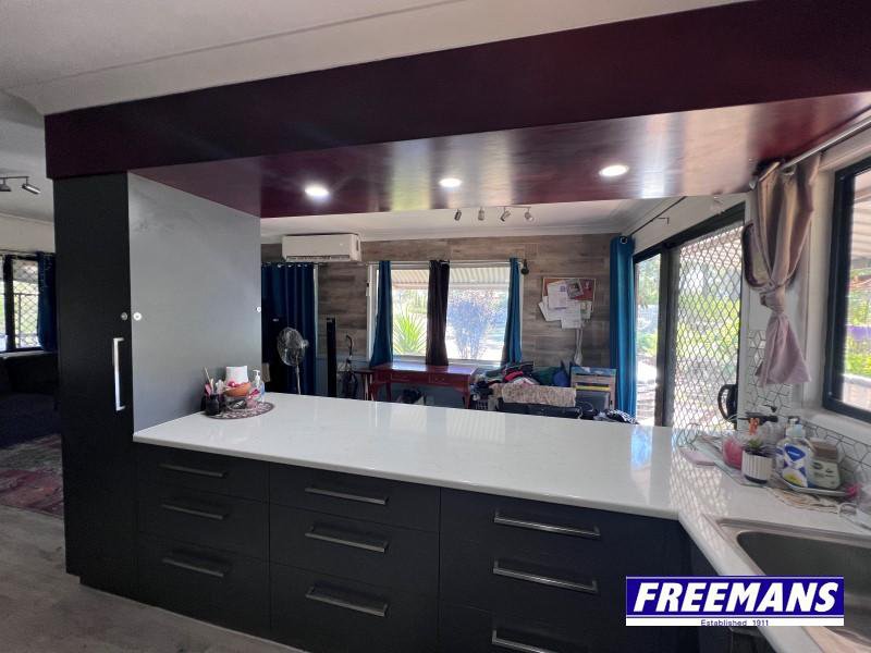 Photo - 156 Lilian Avenue, Ellesmere QLD 4610 - Image 10