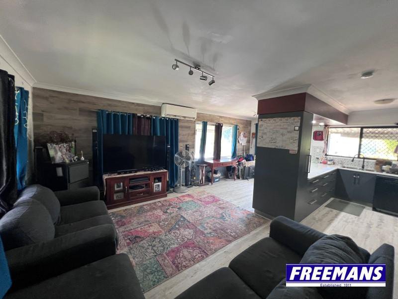 Photo - 156 Lilian Avenue, Ellesmere QLD 4610 - Image 12