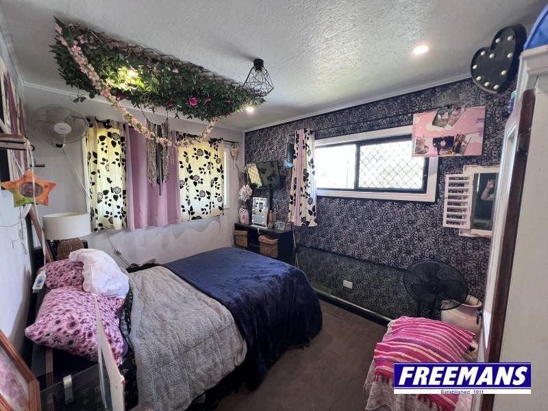 Photo - 156 Lilian Avenue, Ellesmere QLD 4610 - Image 17