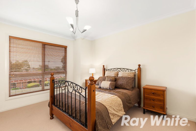 Photo - 1/56 Livingstone Road, Vermont South VIC 3133 - Image 5