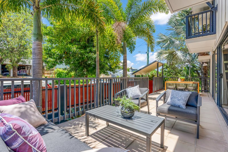 Photo - 1/56 Montpelier Street, Clayfield QLD 4011 - Image 1