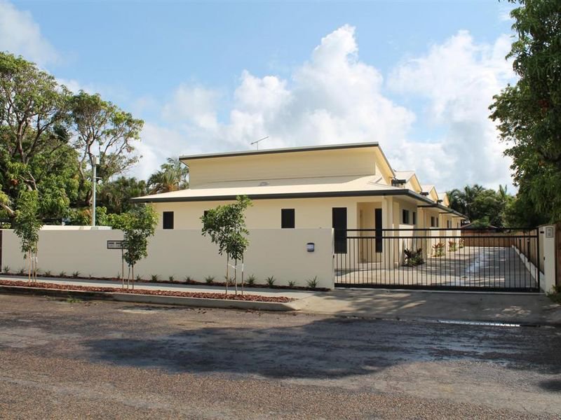 Photo - 1/56 Murroona Street, Bowen QLD 4805 - Image 8