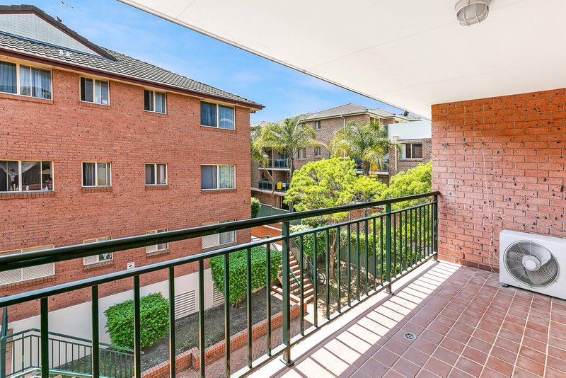 Photo - 15/6 Myrtle Road, Bankstown NSW 2200 - Image 7