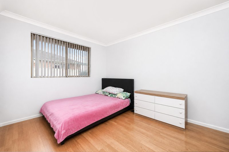 Photo - 15/6 Myrtle Road, Bankstown NSW 2200 - Image 4