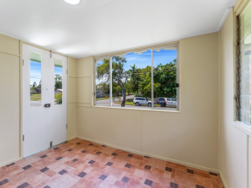 Photo - 156 Queen Street, Maryborough QLD 4650 - Image 5