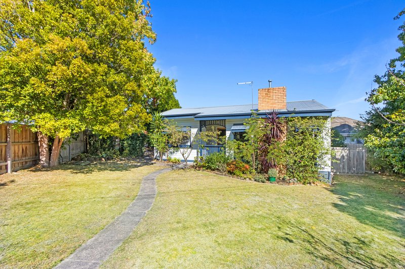 Photo - 156 Railway Avenue, Ringwood East VIC 3135 - Image 9