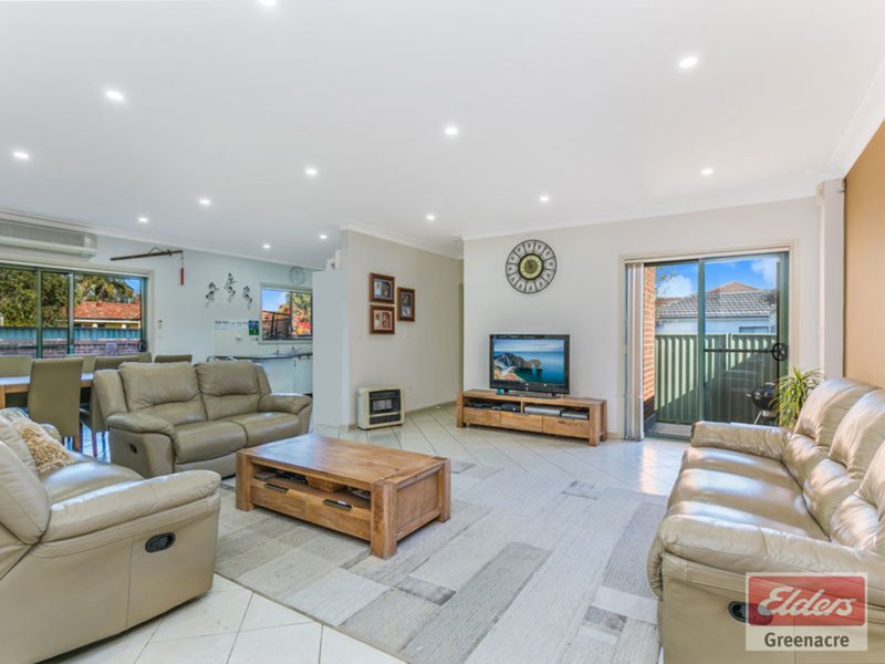 Photo - 1/56 Rawson Road, Greenacre NSW 2190 - Image 3