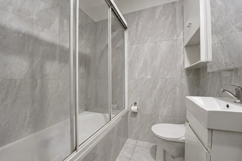 Photo - 156 Rex Road, Georges Hall NSW 2198 - Image 7