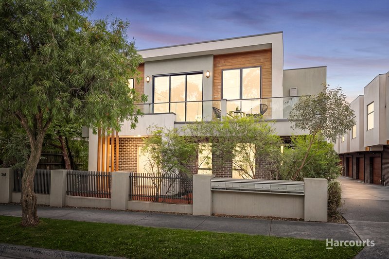 Photo - 1/561 Boronia Road, Wantirna VIC 3152 - Image 1