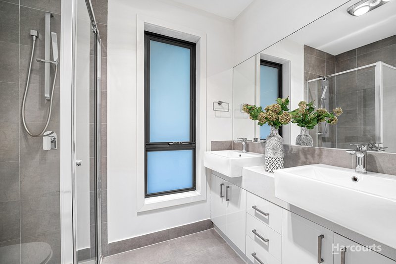 Photo - 1/561 Boronia Road, Wantirna VIC 3152 - Image 7