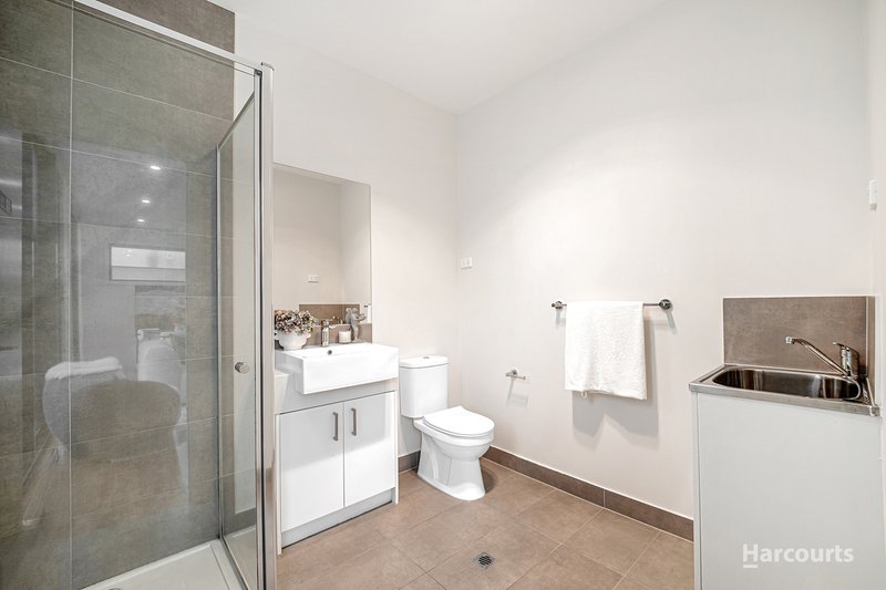 Photo - 1/561 Boronia Road, Wantirna VIC 3152 - Image 10