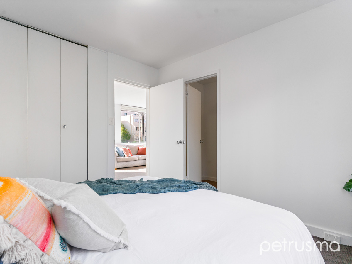 2-bedroom unit at 15 64 ST GEORGES TERRACE, BATTERY POINT TAS 7004, Hobart, Tasmania