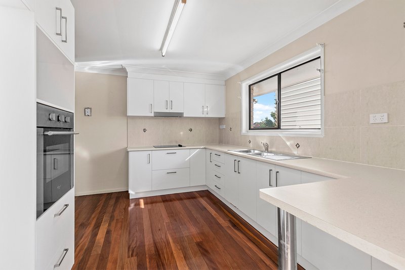 Photo - 1566 Gympie Road, Carseldine QLD 4034 - Image 7