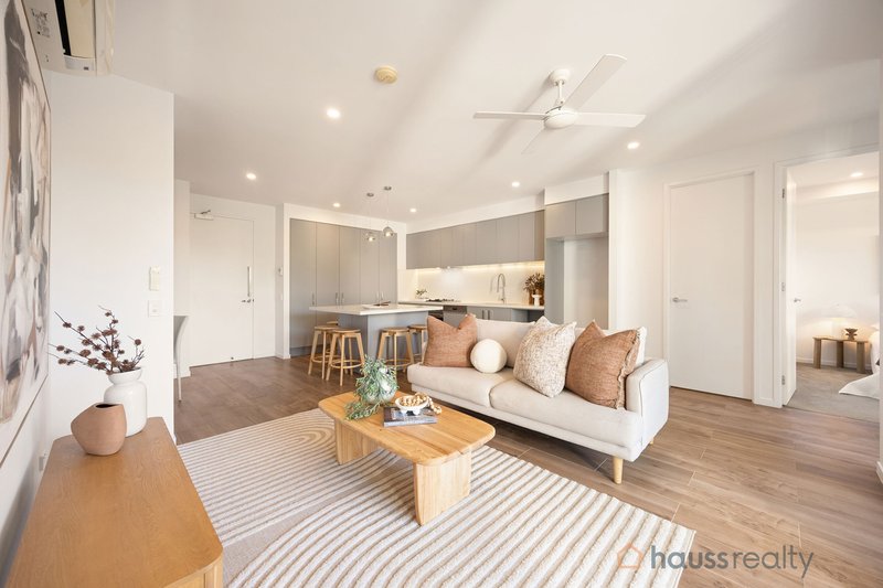 Photo - 15/66 Lambert Road, Indooroopilly QLD 4068 - Image 3