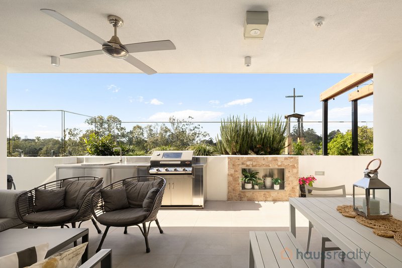Photo - 15/66 Lambert Road, Indooroopilly QLD 4068 - Image 12