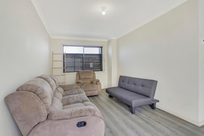 Photo - 15/69-71 Potter Street, Dandenong VIC 3175 - Image 4