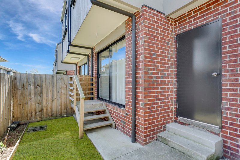 Photo - 15/69-71 Potter Street, Dandenong VIC 3175 - Image 11