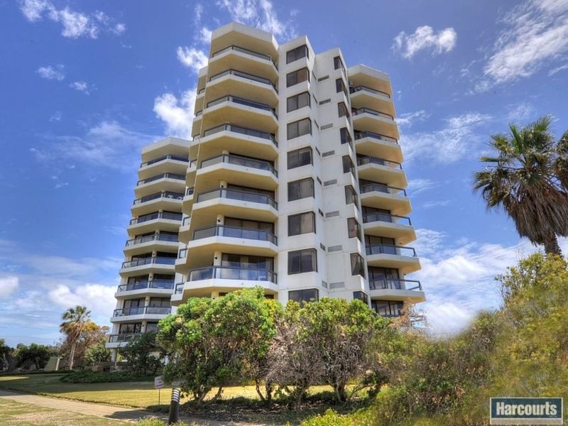 15/6A Valley Road, Halls Head WA 6210