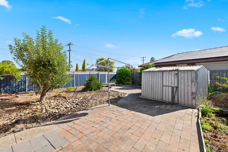 Photo - 157 Bellbridge Drive, Hoppers Crossing VIC 3029 - Image 9