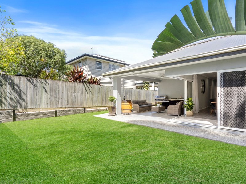 Photo - 157 Blackwood Road, Manly West QLD 4179 - Image 9