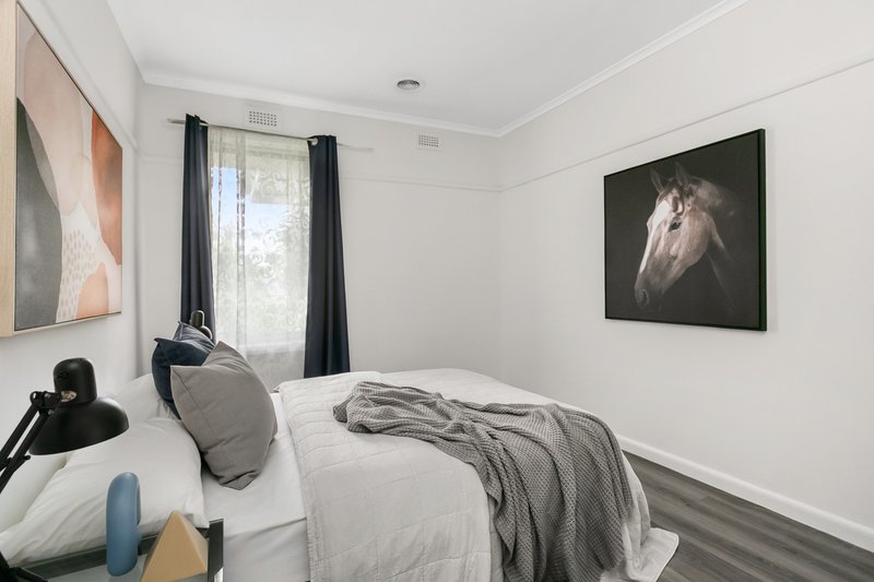 Photo - 157 Boldrewood Parade, Reservoir VIC 3073 - Image 9