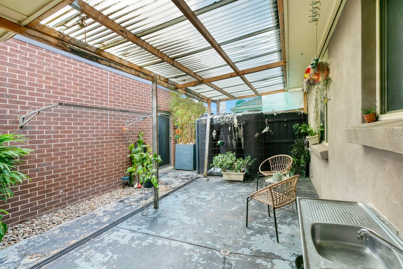 Photo - 157 Boldrewood Parade, Reservoir VIC 3073 - Image 12