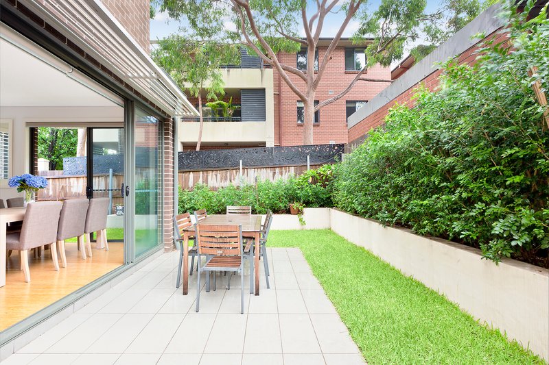 1/57 Campbell Parade, Manly Vale NSW 2093