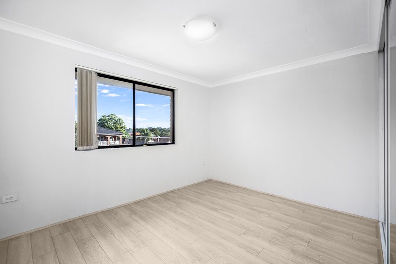 Photo - 15/7 Chertsey Avenue, Bankstown NSW 2200 - Image 5