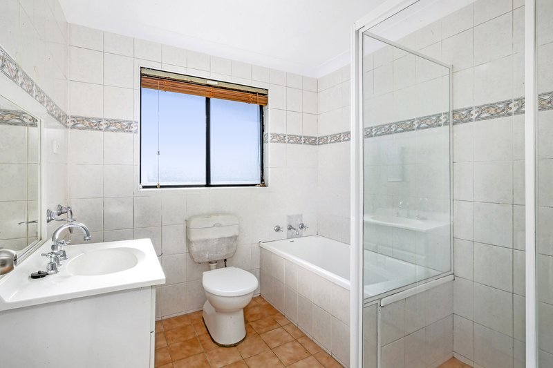 Photo - 15/7 Chertsey Avenue, Bankstown NSW 2200 - Image 7