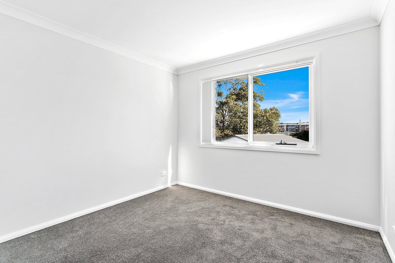 Photo - 1/57 Darley Street, Shellharbour NSW 2529 - Image 7