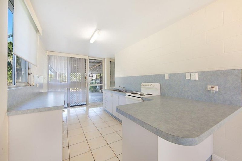 Photo - 1/57 Dyer Street, Pallarenda QLD 4810 - Image 2