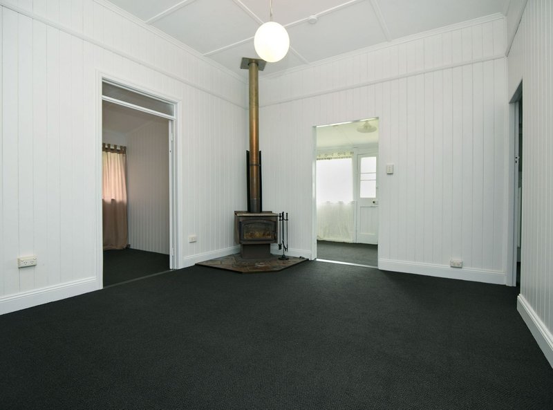 Photo - 157 Geddes Street, East Toowoomba QLD 4350 - Image 2